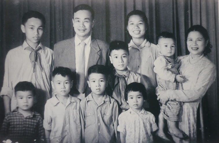 Đại gia đình 99 Trần Hưng Đạo, Hà Nội": tháng mười hai 2014